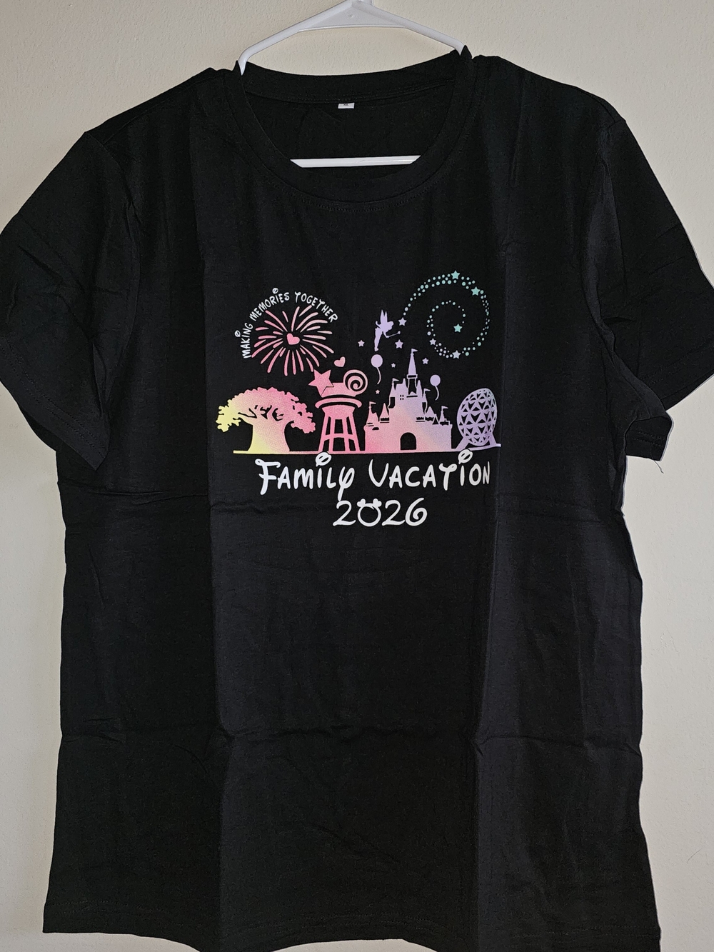 Family Vacation 2026 Graphic Tee - Black